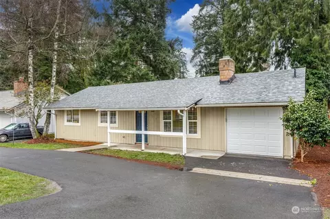 Exterior - 19012 35th Ave SE, Bothell, WA 98012 photo 2 of 8