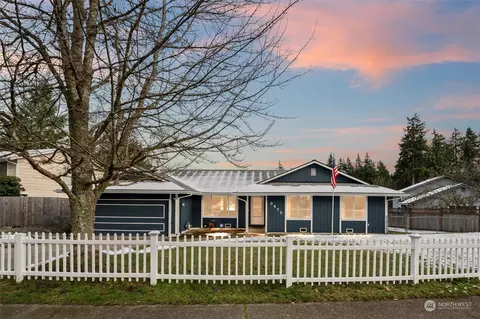 3475 Westminster Dr SE, Port Orchard, WA 98366
