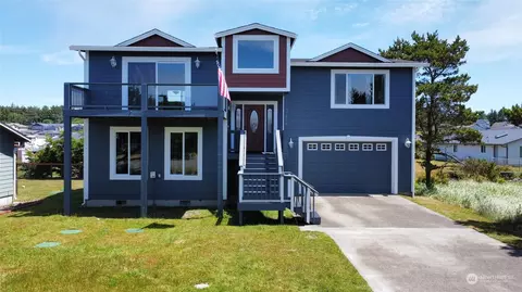 33000 G St, Ocean Park, WA 98640
