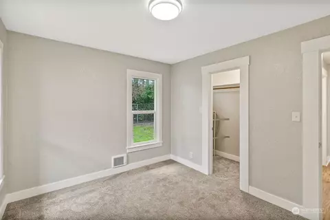 Other - 326 State St #A&B, Sumner, WA 98390 photo 8 of 12