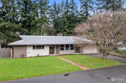 6828 5th Way SE, Lacey, WA 98503