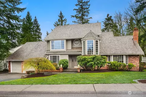 17417 SE 47th St, Bellevue, WA 98006