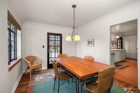 Dining - 930 E 28th Ave, Spokane, WA 99203 photo 1 of 2