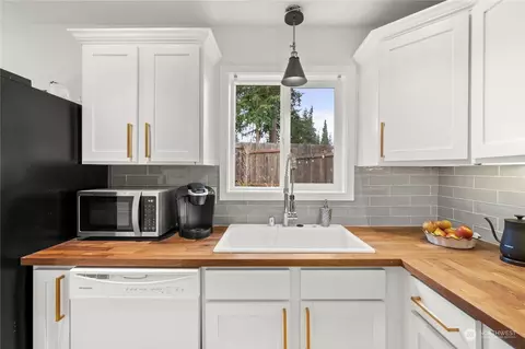 Other - 11622 35th Ave SE, Everett, WA 98208 photo 1 of 4