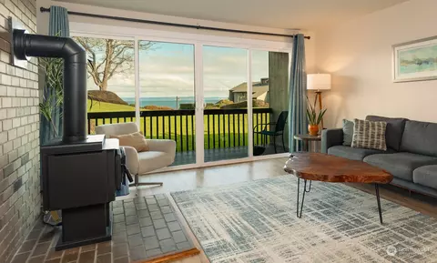 100 Olympic Way #13, Port Ludlow, WA 98365