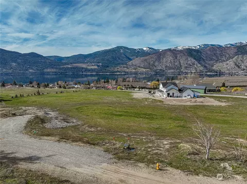 81 Axtman Ln, Manson, WA 98831