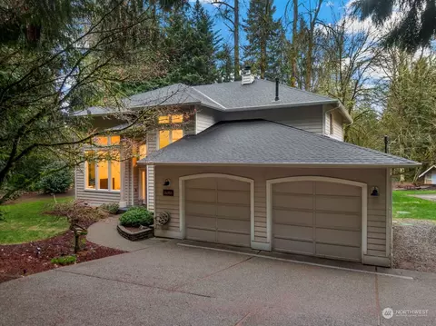 26353 SE 158th St, Issaquah, WA 98027