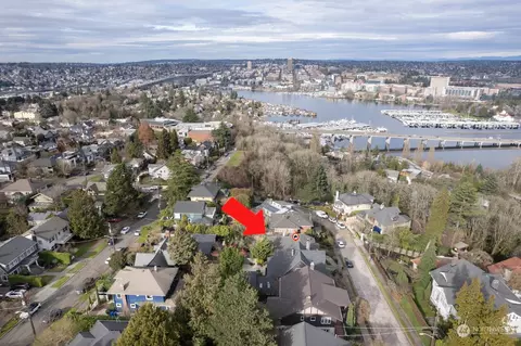 View/Area - 2223 Everett Ave E, Seattle, WA 98102 photo 5 of 5