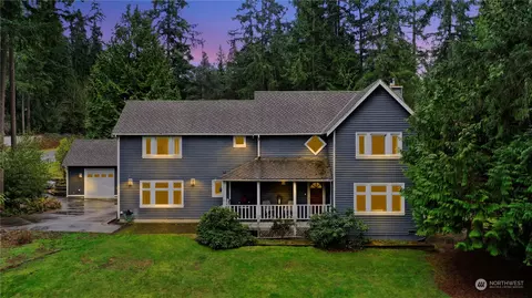 16733 NE 138th Ct, Woodinville, WA 98072