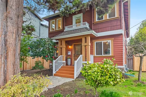 4250 33rd Ave W, Seattle, WA 98199