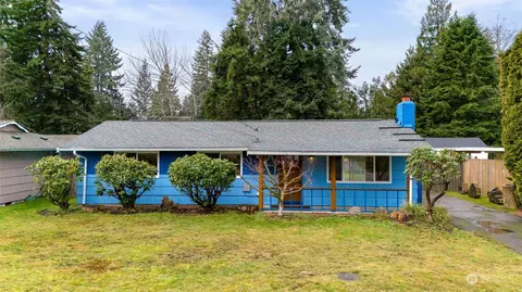22204 38th Ave W, Mountlake Terrace, WA 98043
