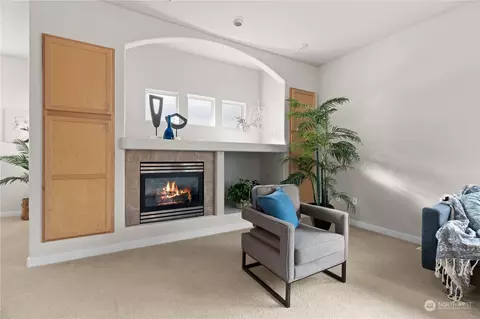 Living - 1012 186th St SE, Bothell, WA 98012 photo 2 of 6