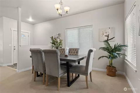 Dining - 1012 186th St SE, Bothell, WA 98012 photo 3 of 3