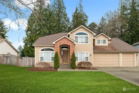 12443 Mount Worthington Loop NW, Silverdale, WA 98383