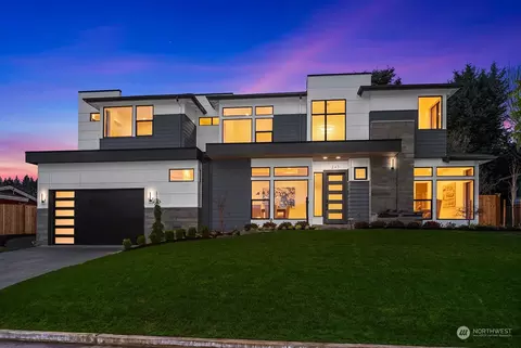 243 111th Ave SE, Bellevue, WA 98004