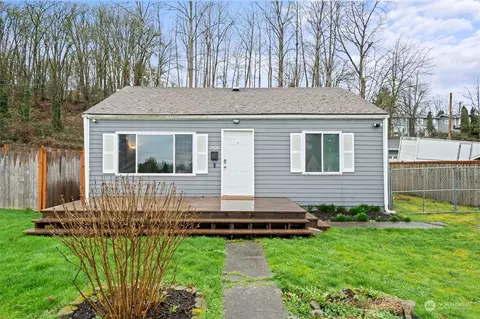 2920 E N St, Tacoma, WA 98404