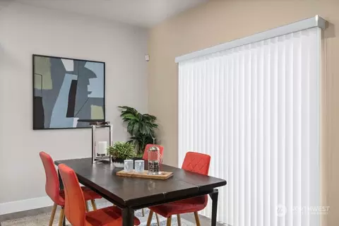 Dining - 17912 3rd Pl SW, Bothell, WA 98012 photo 1 of 1