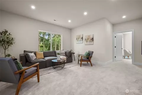 Living - 19528 22nd Ave SE #A, Bothell, WA 98012 photo 4 of 5
