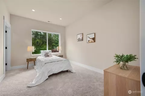 Bedroom - 19528 22nd Ave SE #B, Bothell, WA 98012 photo 3 of 3