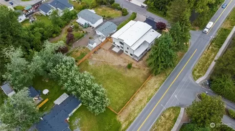 Exterior - 19528 22nd Ave SE #B, Bothell, WA 98012 photo 6 of 7