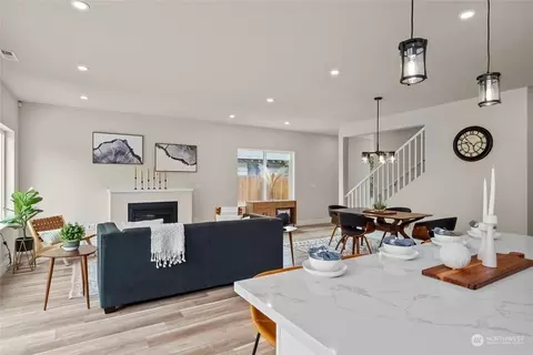 Dining - 19528 22nd Ave SE #B, Bothell, WA 98012 photo 1 of 4