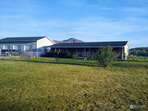 113 Havillah Rd, Tonasket, WA 98855