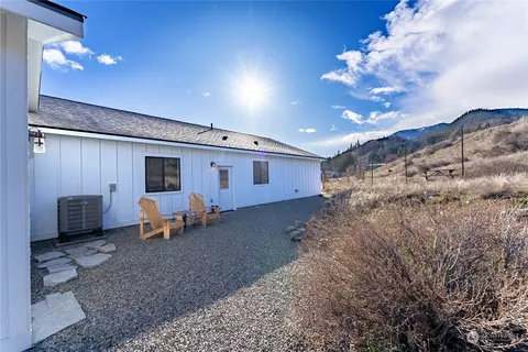Exterior - 104 Florence Ln, Twisp, WA 98856 photo 5 of 11