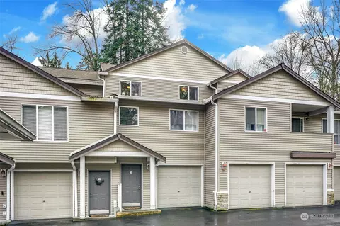 14335 Simonds Rd NE #B305, Kirkland, WA 98034