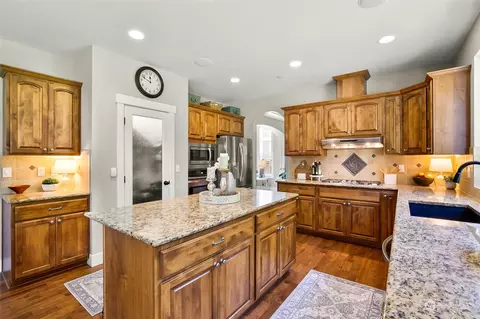 Kitchen - 21808 31st Dr SE, Bothell, WA 98021 photo 1 of 7