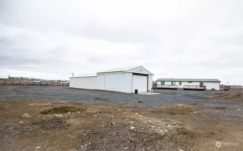 5905 Road 3 NE, Moses Lake, WA 98837