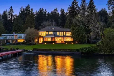 4452 Ferncroft Rd, Mercer Island, WA 98040