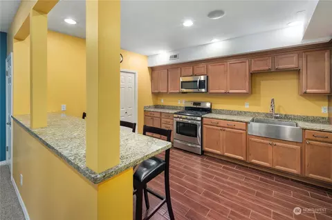 Kitchen - 418 172nd Pl SE, Bothell, WA 98012 photo 5 of 5