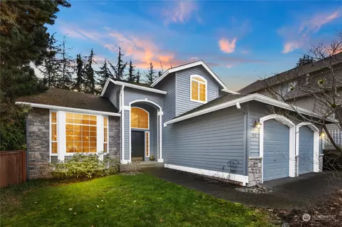 Exterior - 418 172nd Pl SE, Bothell, WA 98012 photo 2 of 3
