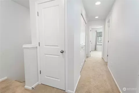 Entry Way - 3443 31st Dr, Everett, WA 98201 photo 4 of 4