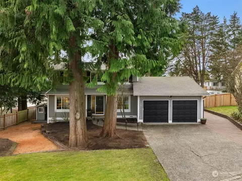 Exterior - 12911 NE 195th Pl, Bothell, WA 98011 photo 9 of 10