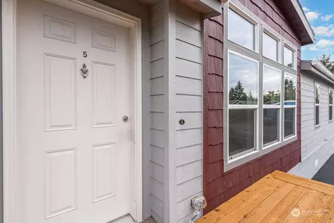 12706 NE Hollyhills Dr, Bothell, WA 98011 photo 21