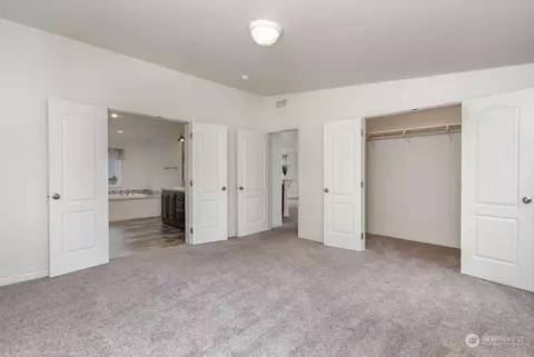 12706 NE Hollyhills Dr, Bothell, WA 98011 photo 13