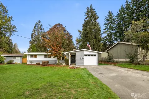 2517 202nd Pl SW, Lynnwood, WA 98036