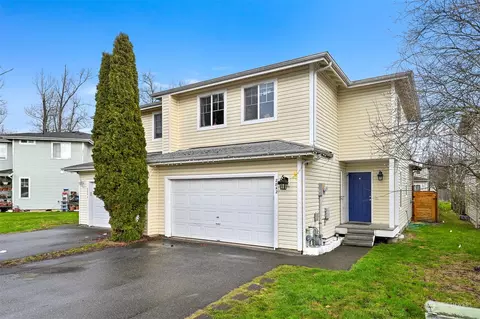 2842 Verona St, Bellingham, WA 98226