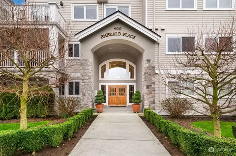 400 Walnut St #103, Edmonds, WA 98020