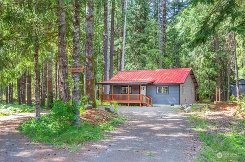 107 Maple Ct, Packwood, WA 98361
