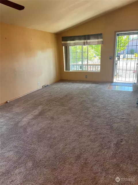 90 Winterhawk St, Carlsborg, WA 98384 photo 5