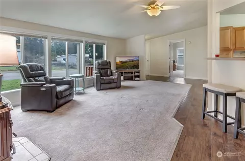18303 85th Avenue Ct E, Puyallup, WA 98375 photo 8