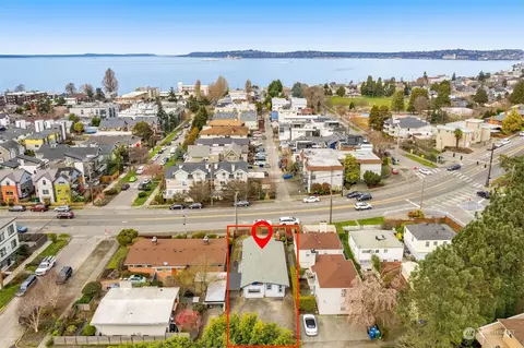 5915 SW Admiral Way, Seattle, WA 98116