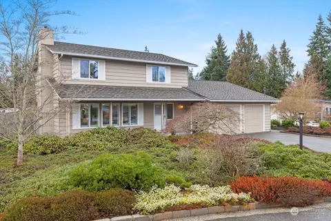 19322 73rd Pl W, Lynnwood, WA 98036