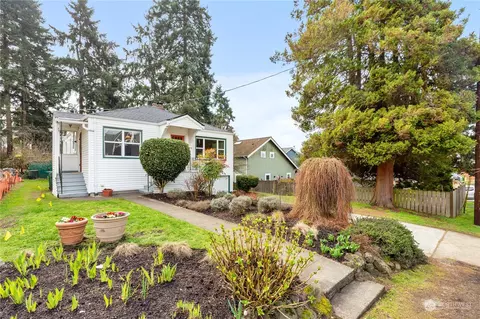 815 NE 96th St, Seattle, WA 98115
