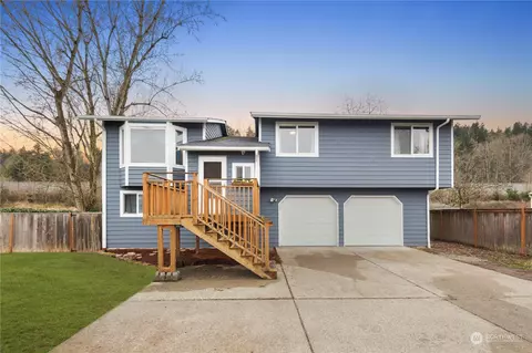 18 2nd Ave S, Algona, WA 98001