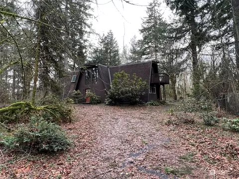 36408 NE Lakeview Dr, Yacolt, WA 98675