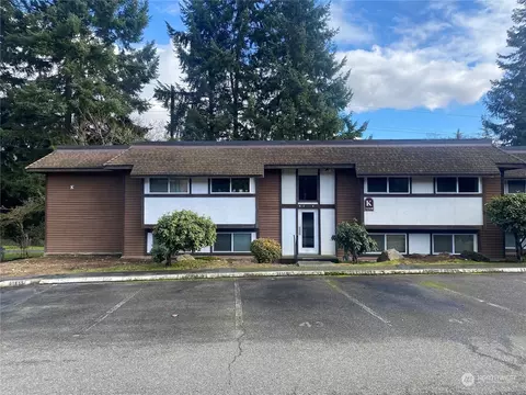 7219 224th St SW #K4, Edmonds, WA 98026