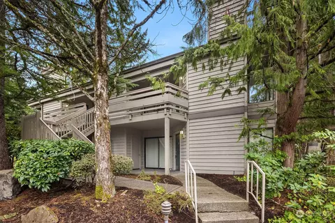 1336 Bellevue Way NE #2, Bellevue, WA 98004